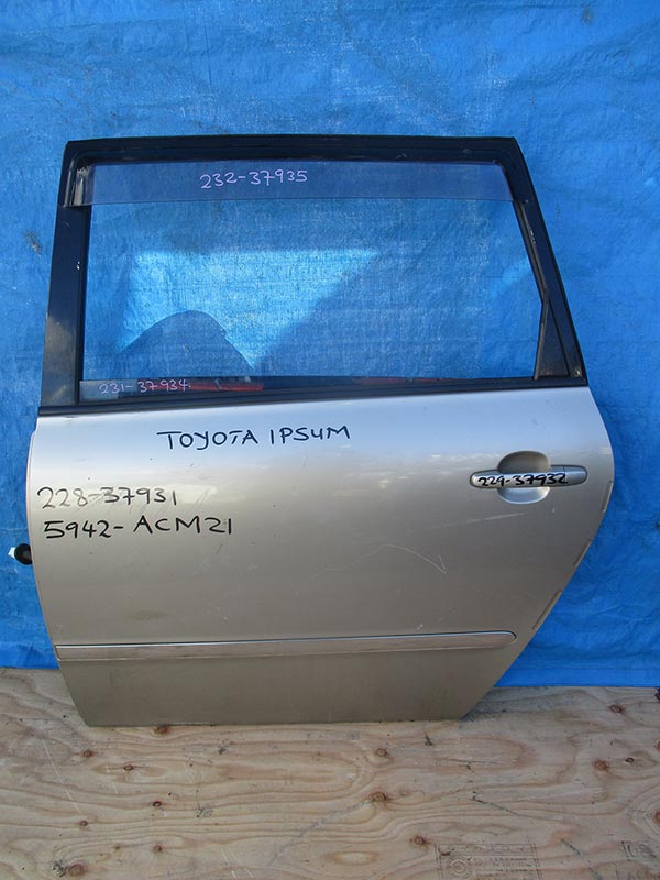 Used Toyota Ipsum DOOR SHELL REAR LEFT